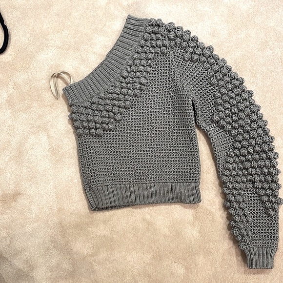 Unique Helmut Lang one shoulder sweater, size -small - Picture 2 of 2
